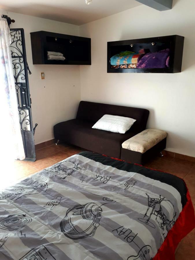태스코 데 알라르콘 Casa Bugambilias 빌라 외부 사진