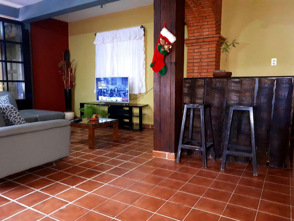 태스코 데 알라르콘 Casa Bugambilias 빌라 외부 사진